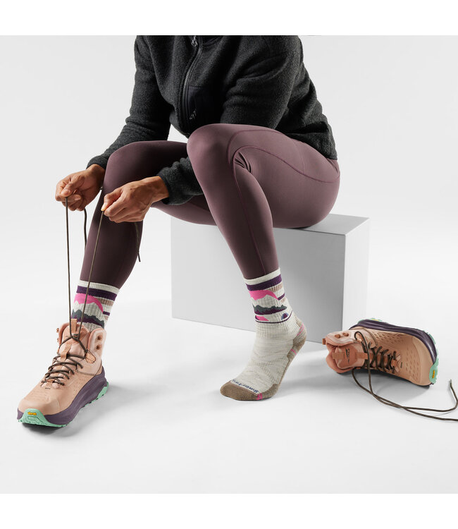 Smartwool W's Hike Light Cushion Mountain Moon Crew Socks