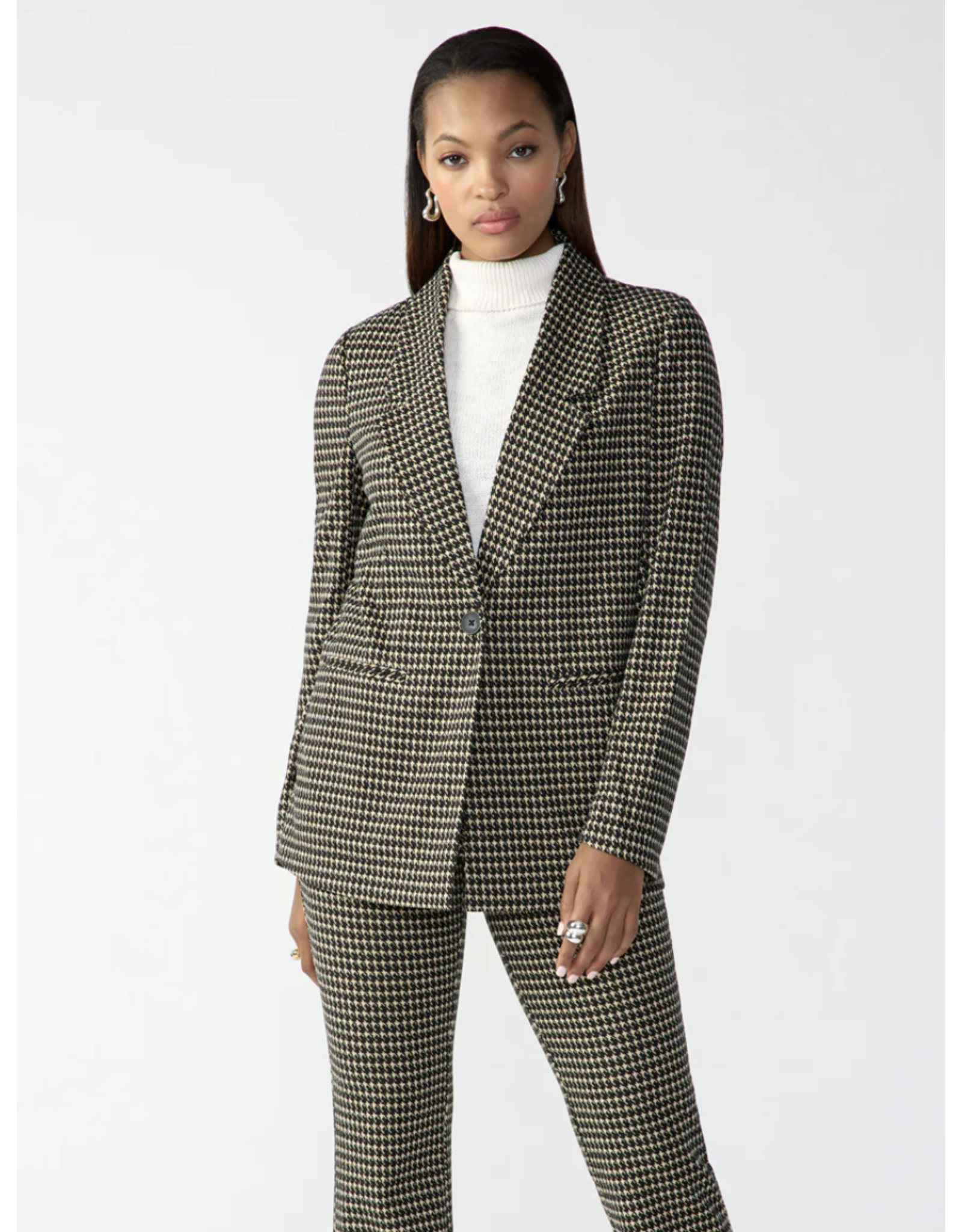 SANCTUARY:: CITY BLAZER