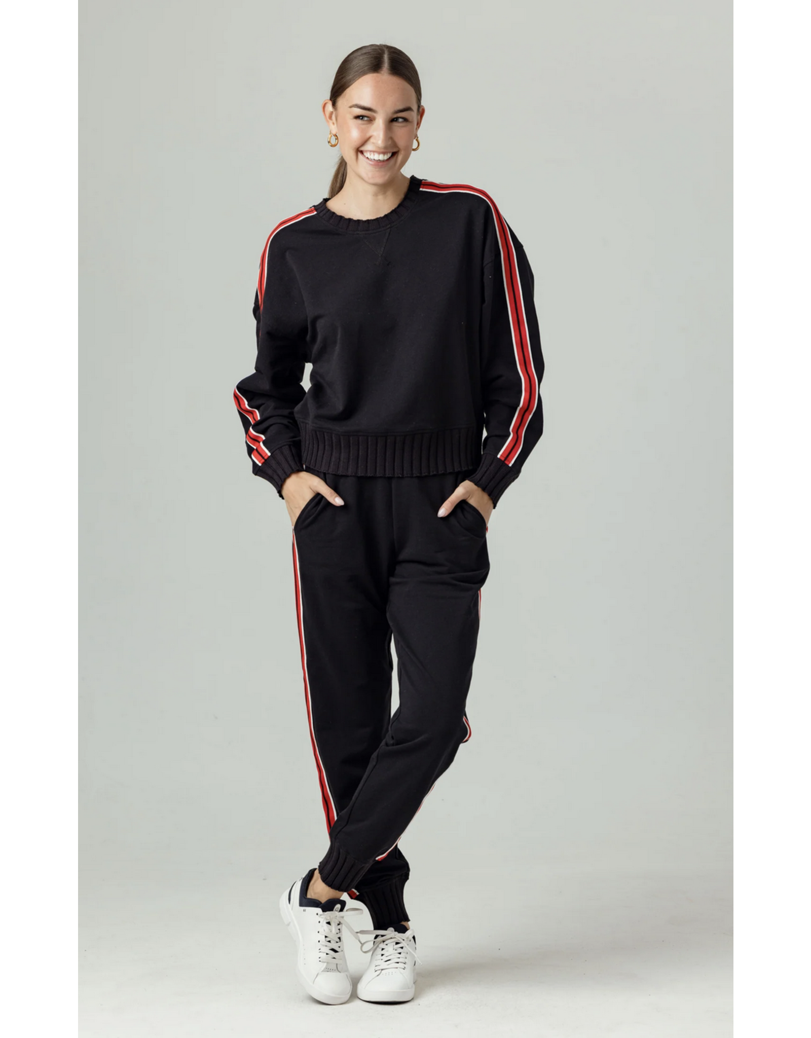 SUNDAYS SUNDAYS:: DANICA JOGGER