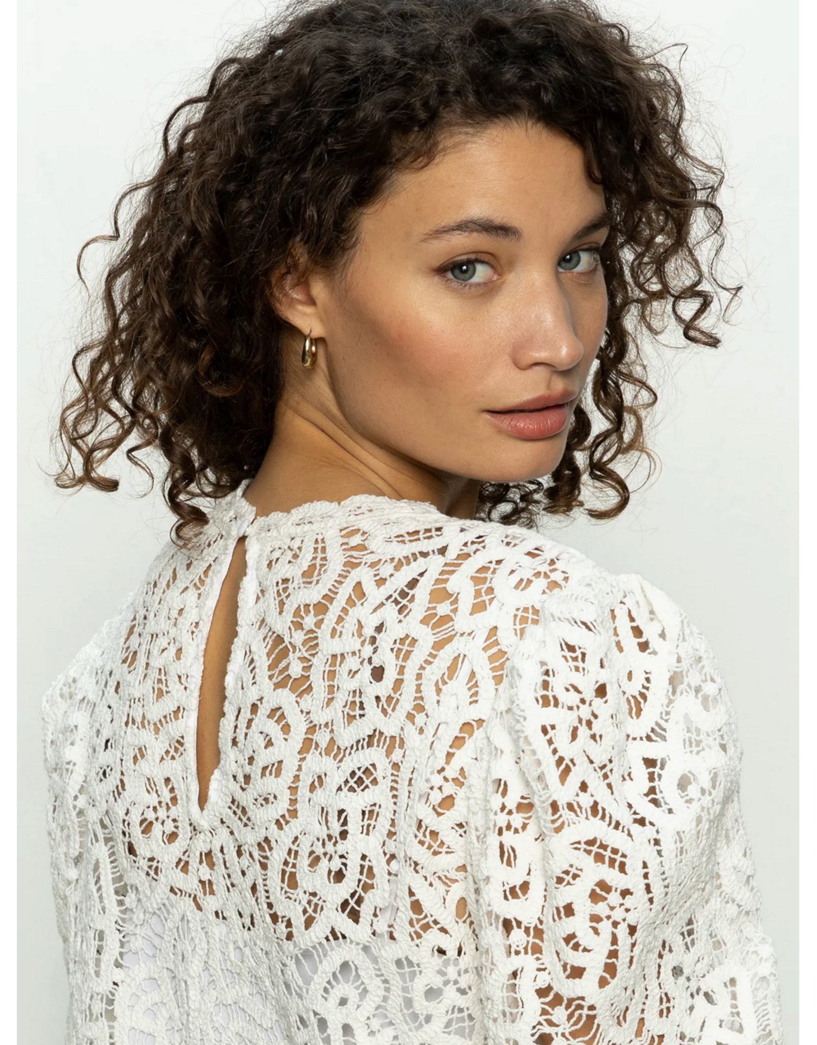 SANCTUARY:: CHERISHED LACE TEE