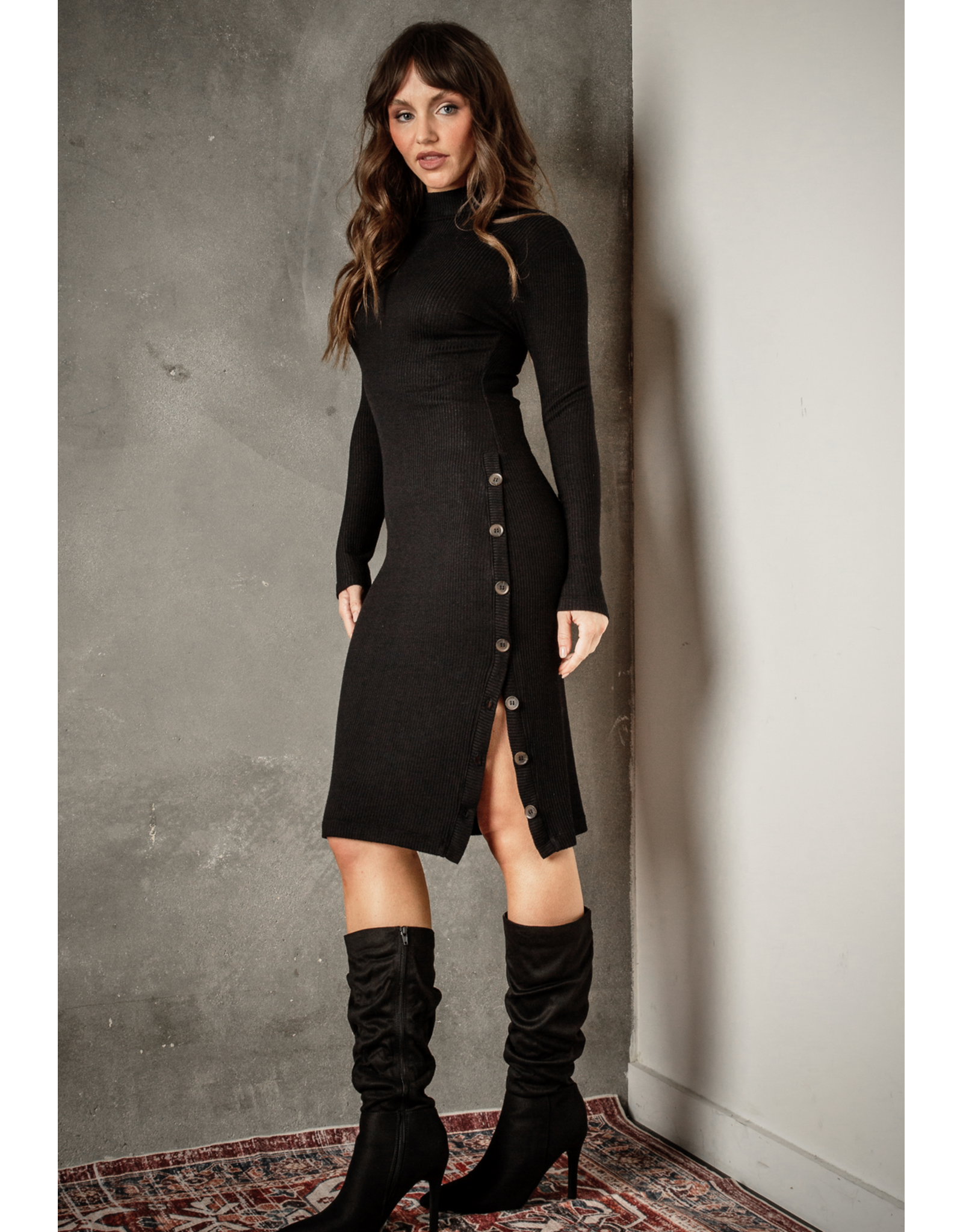 Red Haute RED HAUTE:: MOCK NECK BUTTON SLIT DRESS