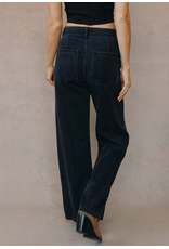BELLA DAHL BELLA DAHL:: ANYA STUDDED VINTAGE JEAN