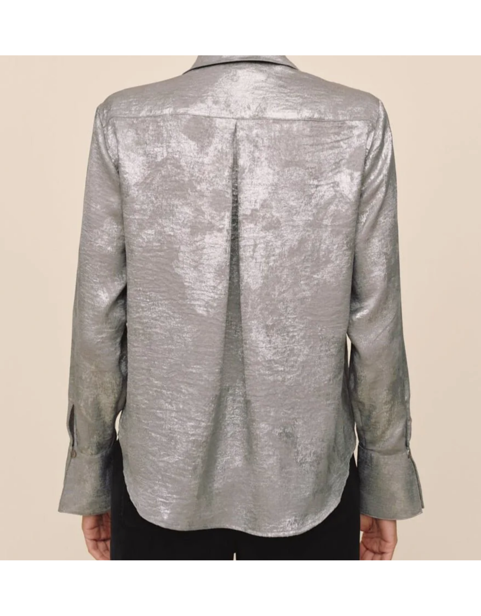 BELLA DAHL BELLA DAHL:: FLOWY WIDE COLLAR BUTTON DOWN