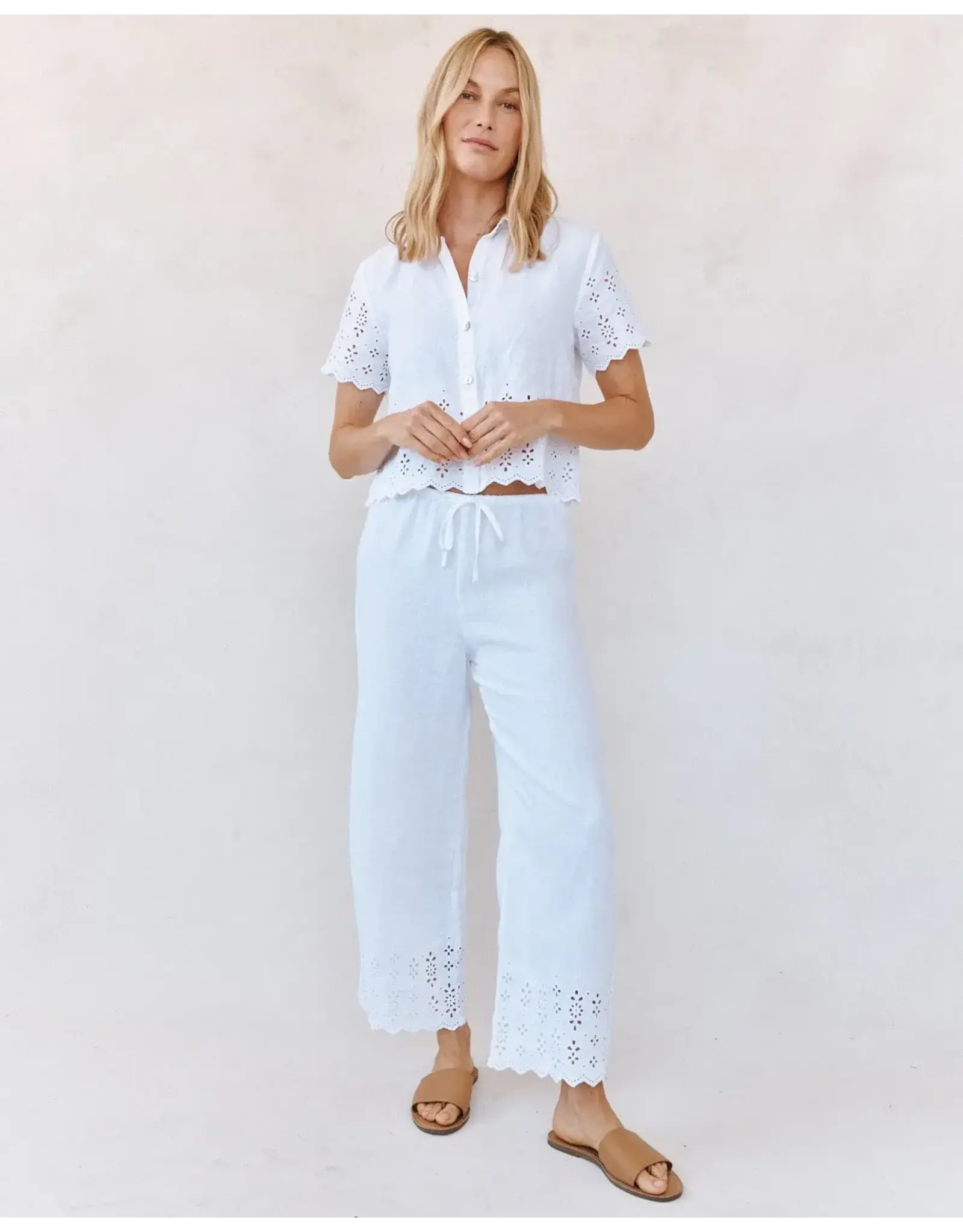 BELLA DAHL BELLE DAHL:: BEACH CROP WITH EMBROIDERED HEM