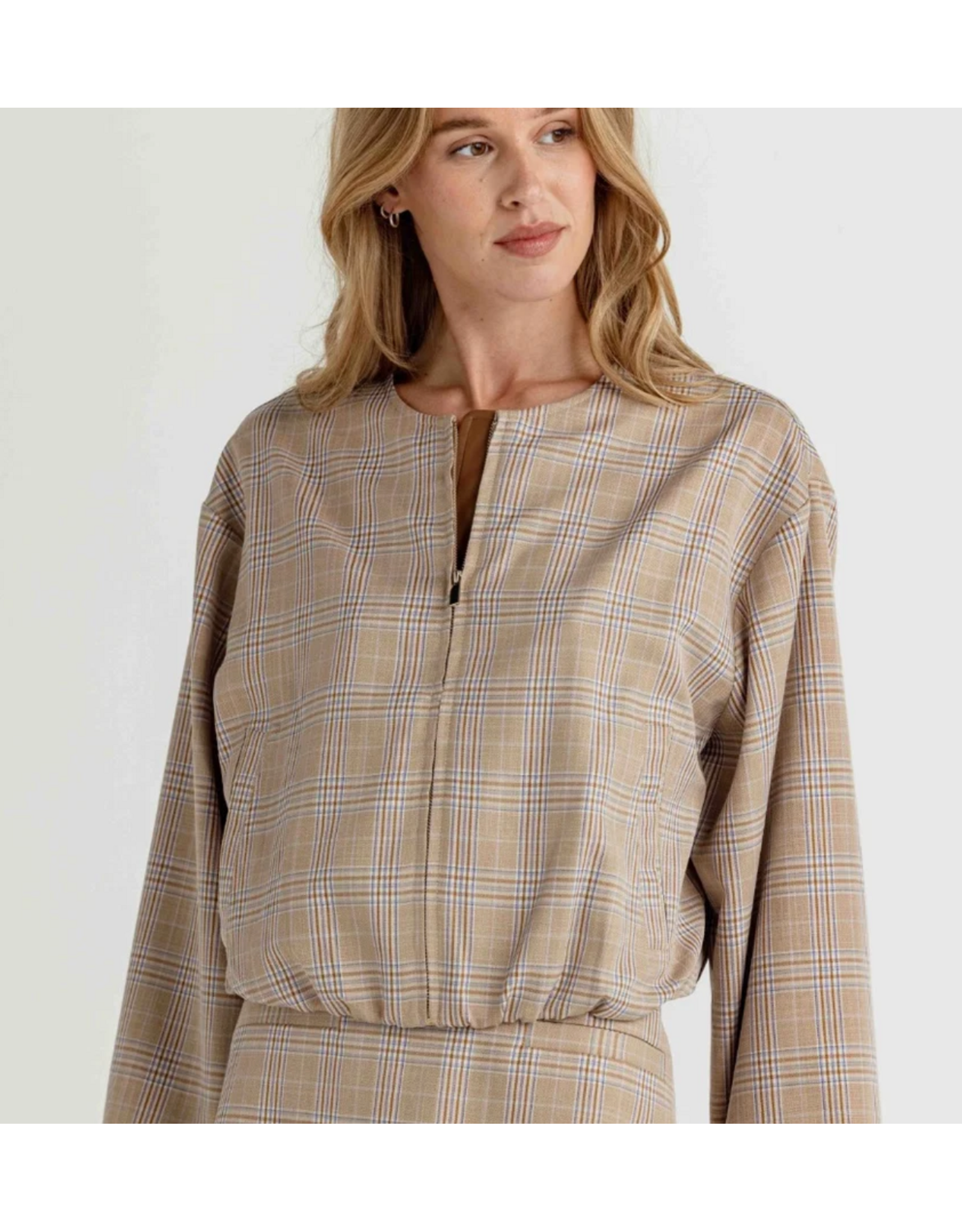 SUNDAYS SUNDAYS:: IRIS JACKET