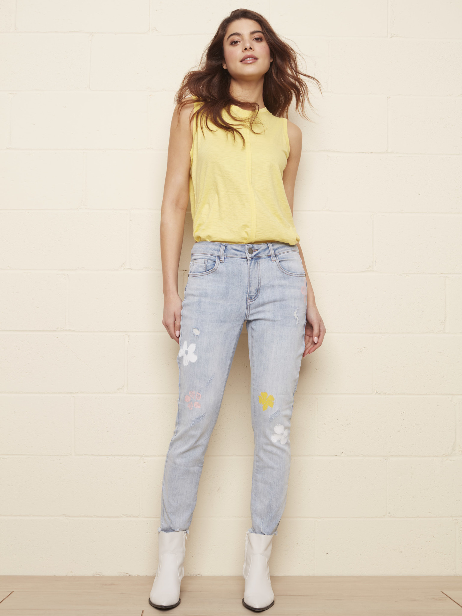 Flower Painted Denim Jeans - Schroeder 
