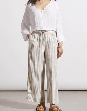 Pull On Flowy Crop Pant