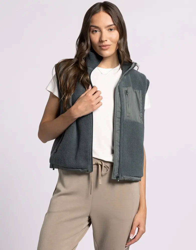 Bretta Vest