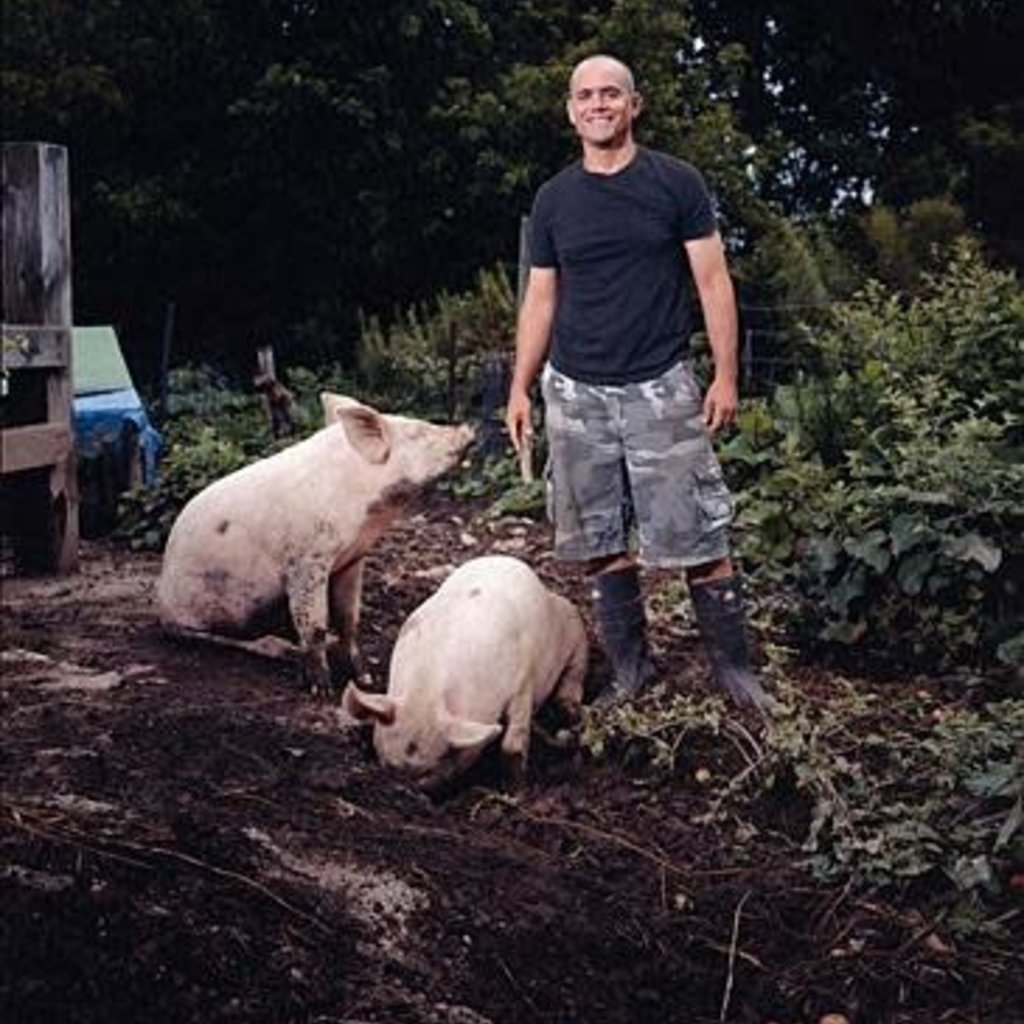 Perry Michael Never Stand Behind a Sneezing Cow (CD)