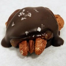 Sweet Driver Chocolates Elliot Pecan Turtles (Assorted Milk & Dark)