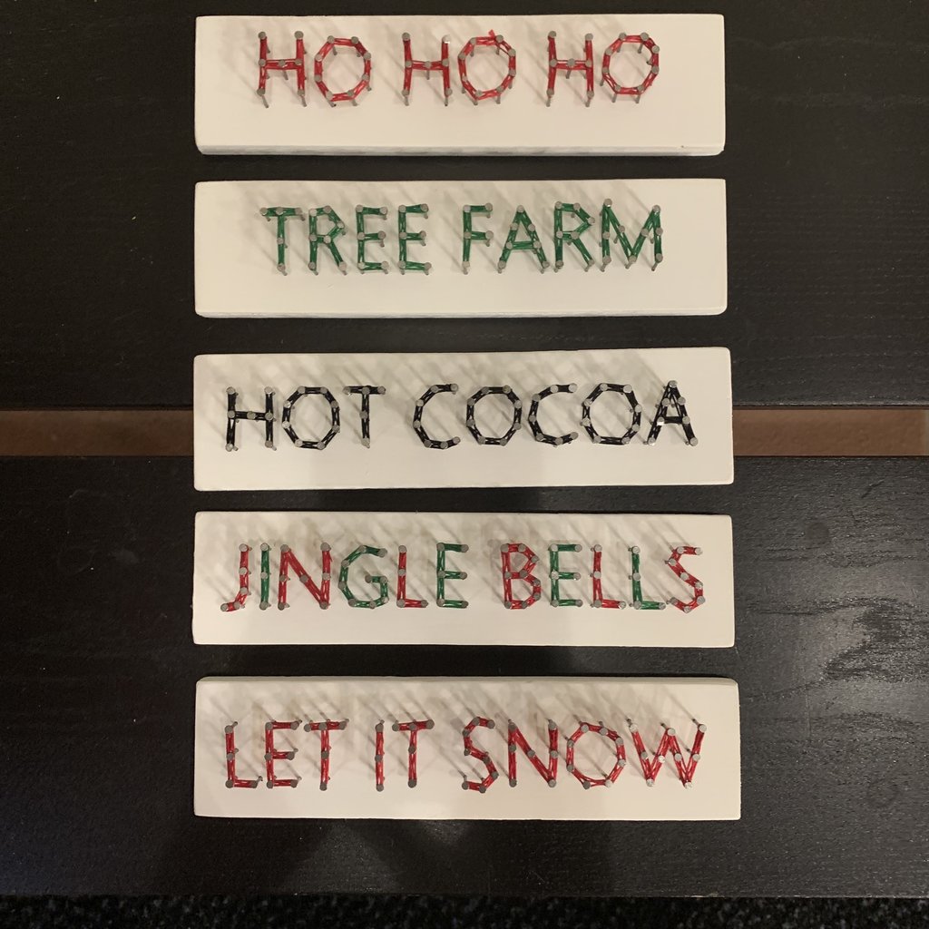 Strung on Nails Holiday String Art Phrases Assorted - Medium