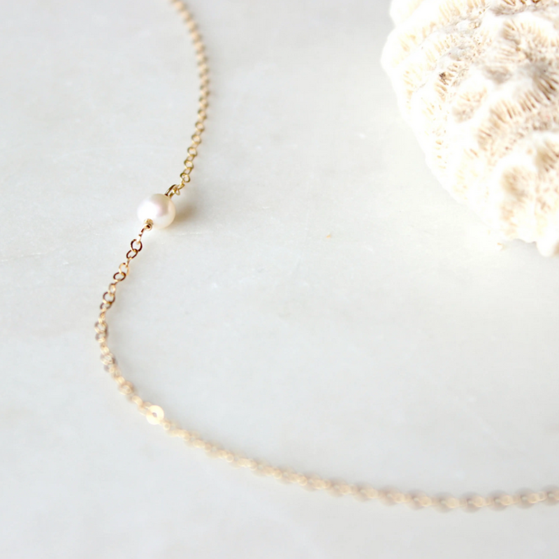 Hello Adorn Jewelry Hello Adorn  - Tiny Freshwater Pearl Necklace: 14kt Gold Fill