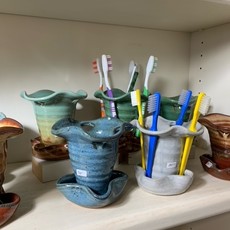 Claymore Pottery - Toothbrush Holder