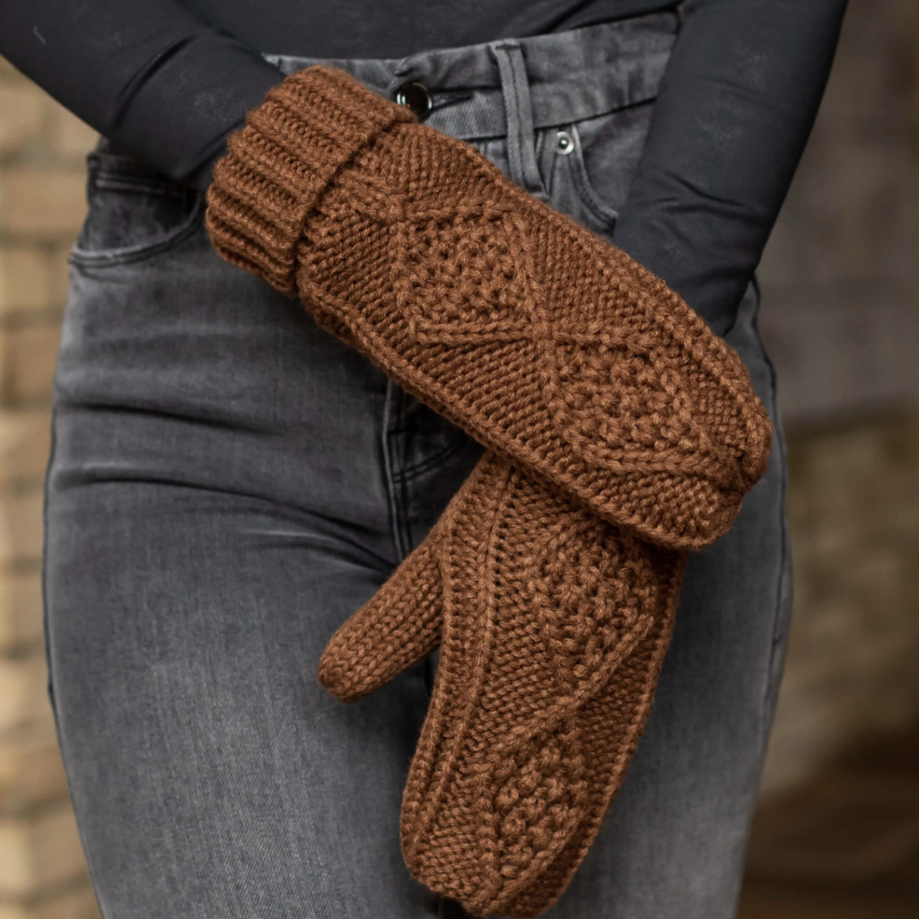 Brown Cable Knit Mitten