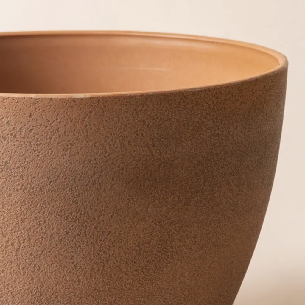 Tuileries Terracotta Pot 11.3" -