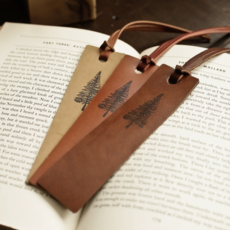 Wayfaring Goods Leather Bookmark - Pine Tree