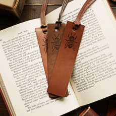 Wayfaring Goods Leather Bookmark - Honey Bee