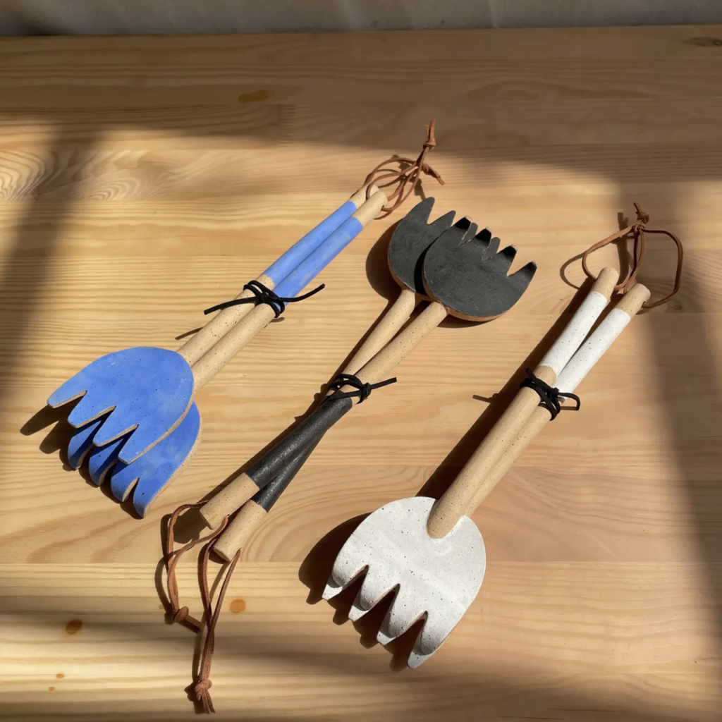 Kota Sky Studio Serving Utensils-black