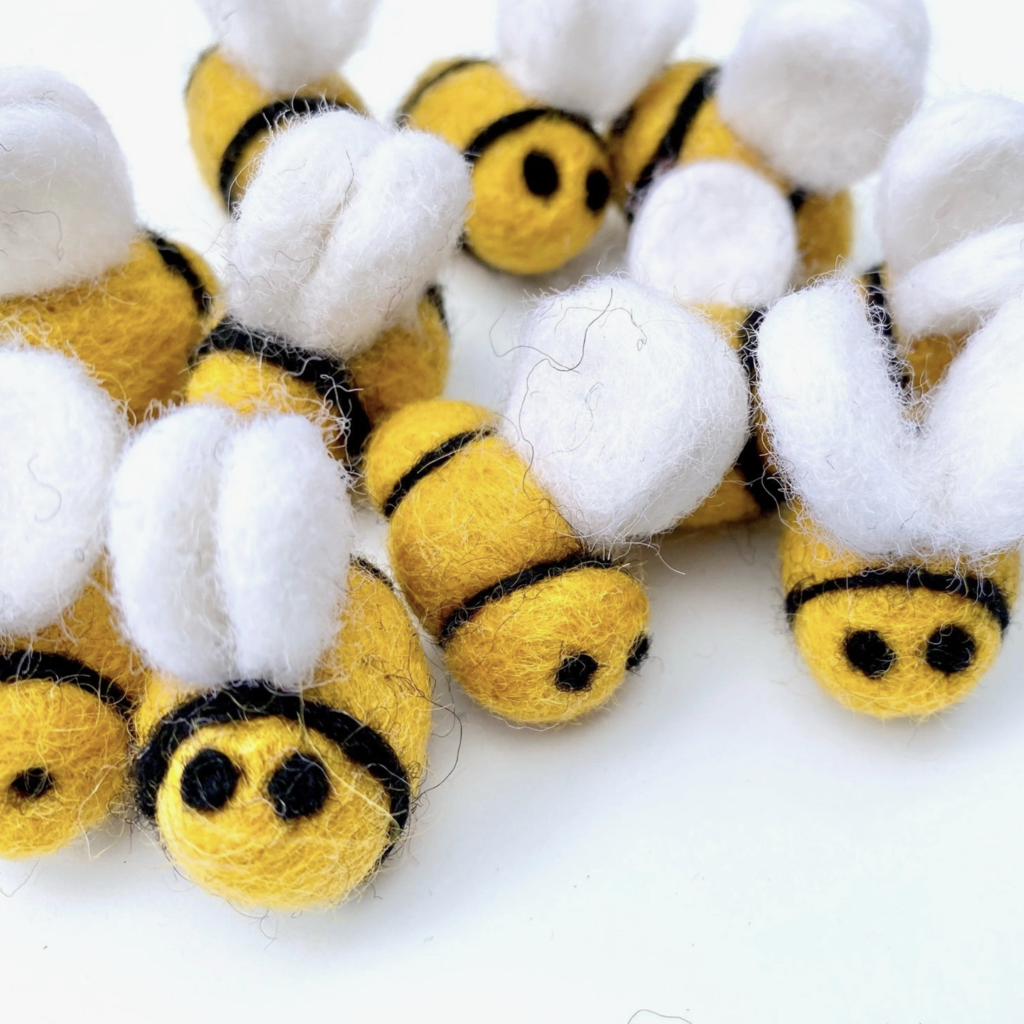 Wool Jamboree Felt Bumble Bee