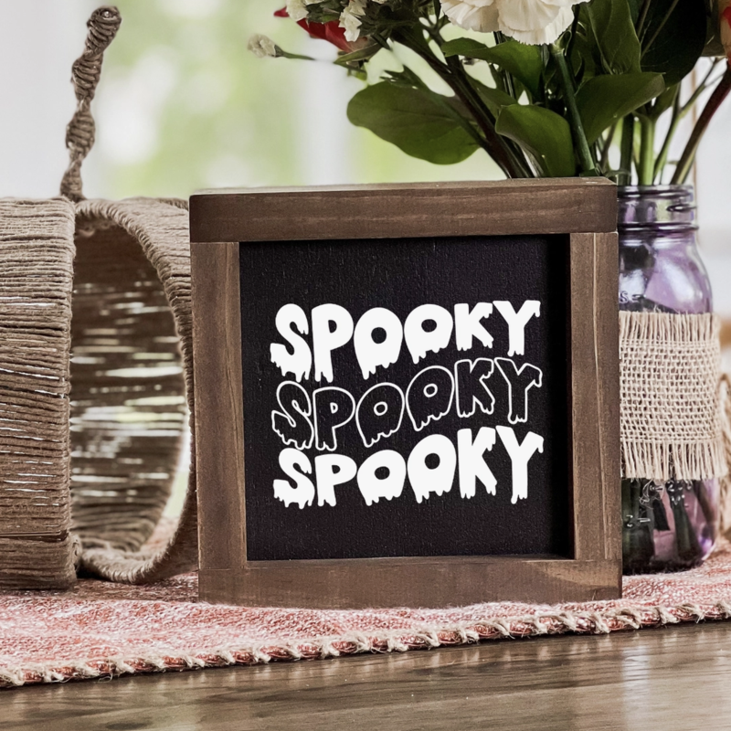 Spooky Halloween Wood Sign 7x7"