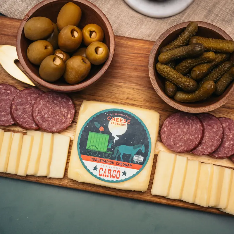 Cheese Brothers Precious Cargo - Horseradish Cheddar