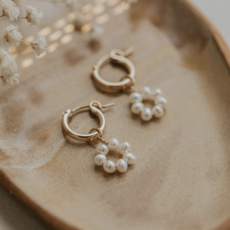 Hello Adorn Jewelry Hello Adorn - Daisy Charm w/ Bold Hoop