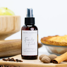 Smith & Co. Candles Room Spray-Family and Friends