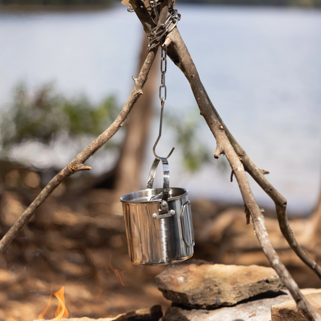 Gentlemen's Hardware Campfire Cooking Pot
