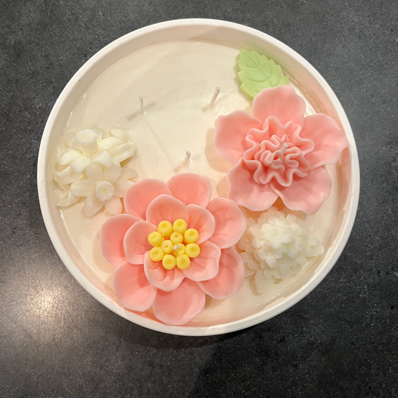Round Flower Candle