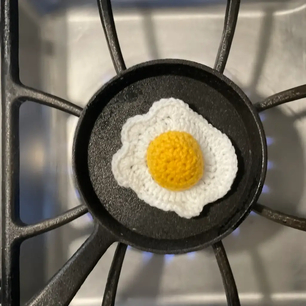 Rosemary's Baby MEK Catnip Toy - Egg