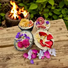 Woofs and Wax Fidos Firehouse Fire Starters 4 pc - Assorted Floral