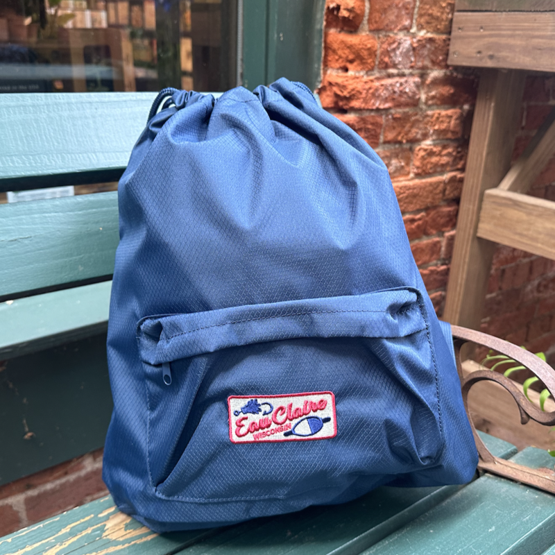 Eau Claire Cinch Bag (Navy)