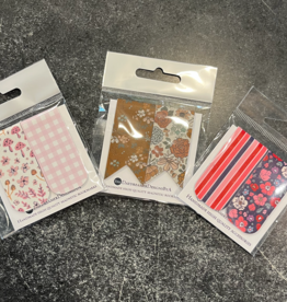 Daydreamer Designs Daydreamer Designs - 2 Pack Magnetic Bookmarks (Assorted)