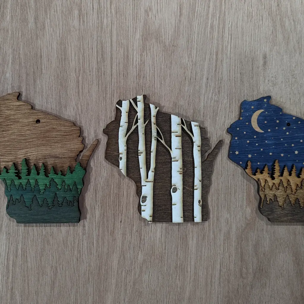 Knit and Nailed Wisconsin Wood Magnet Art 5"