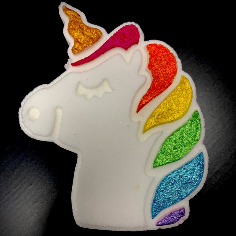 Poppy & Thyme Bath Bomb - Color Changing Rainbow Unicorn