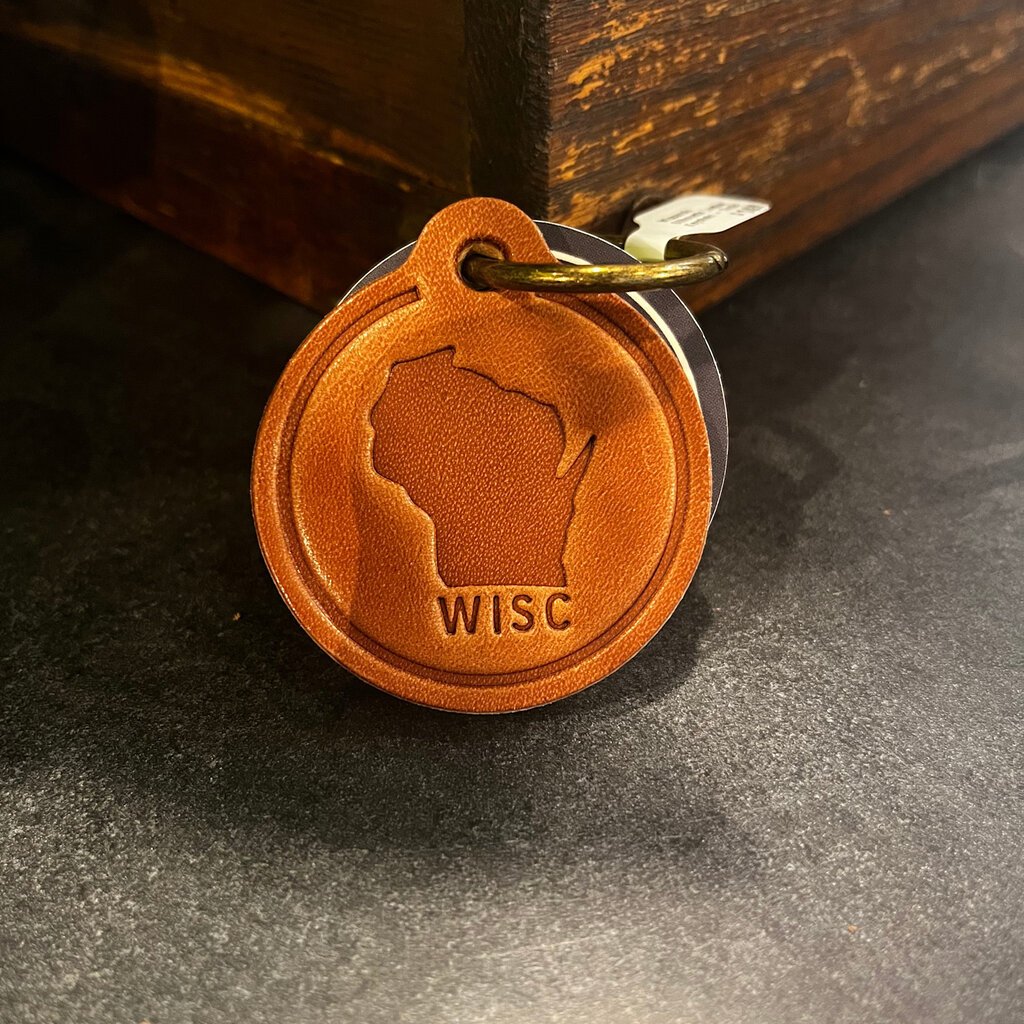Sugarhouse Leather Wisconsin Silhouette Leather Keychain - Circle