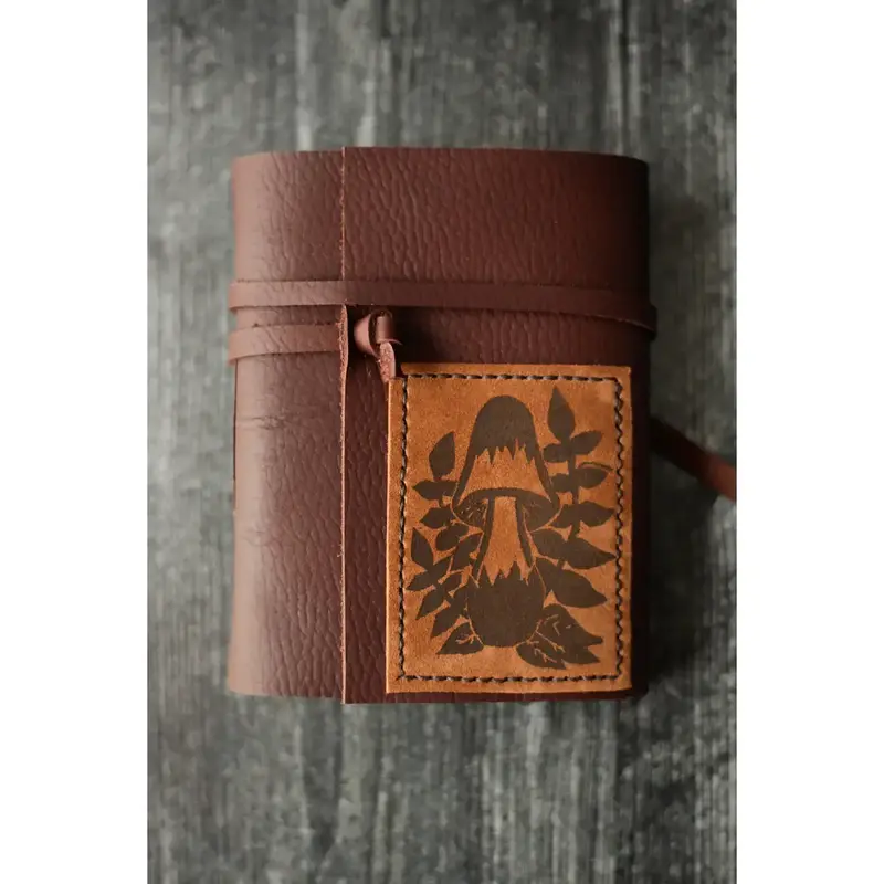 Wayfaring Goods Leather Journal - Mushroom Print (Bright White)