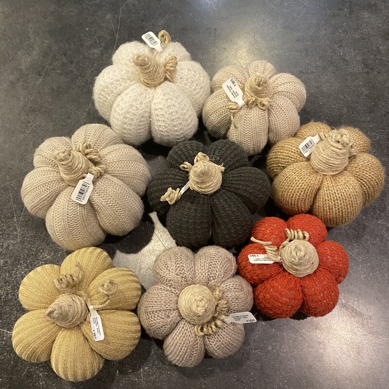 Strung on Nails Sweater Pumpkin Assorted