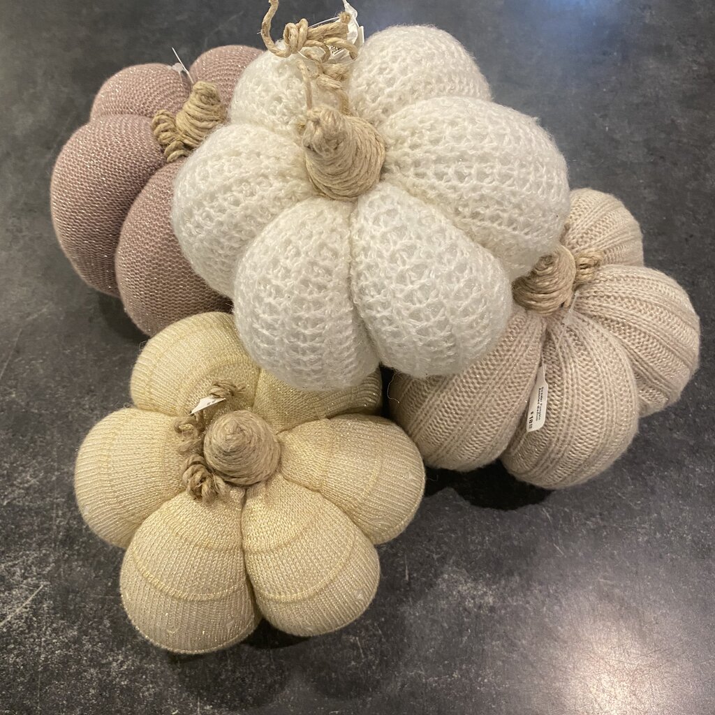 Strung on Nails Sweater Pumpkin Assorted