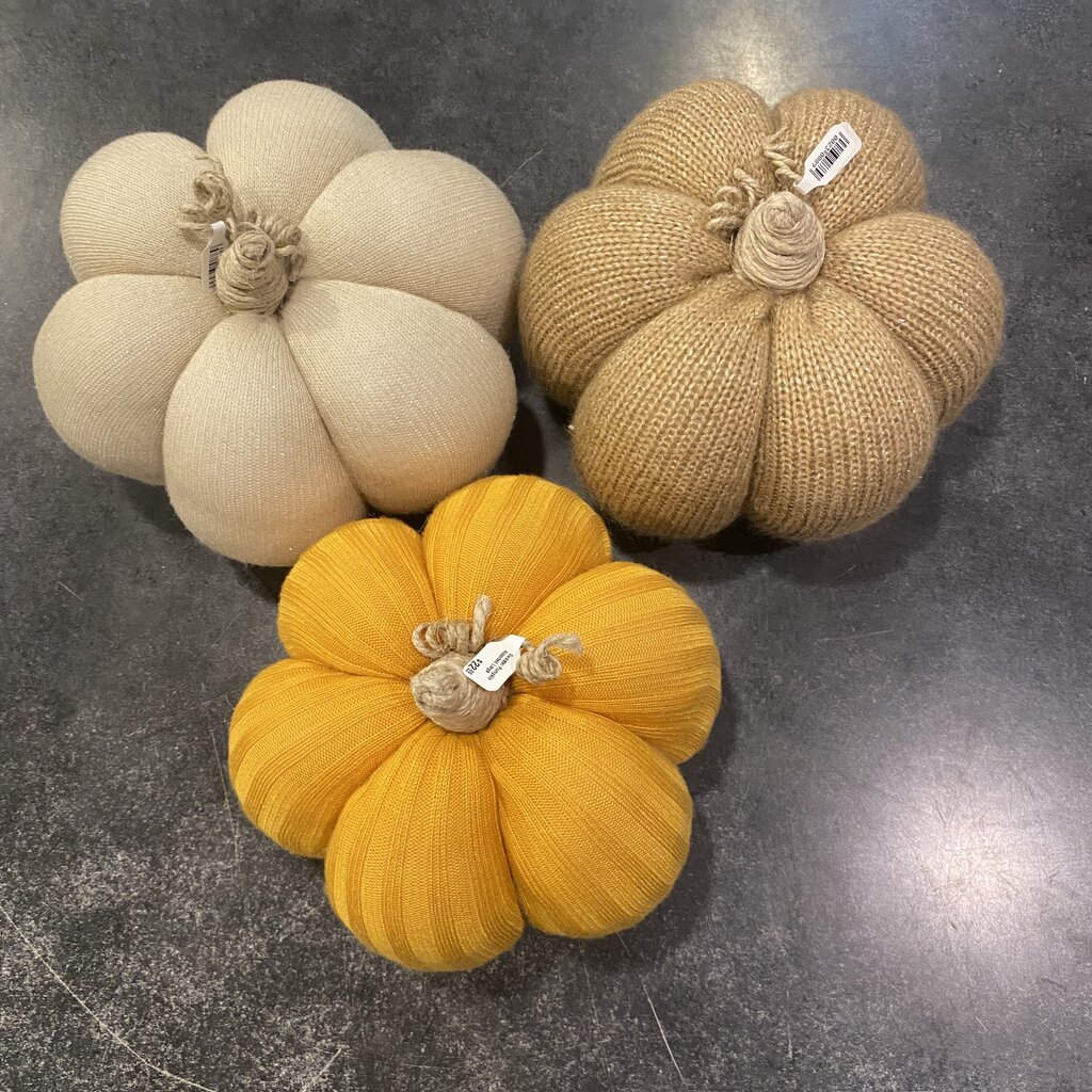 Strung on Nails Sweater Pumpkin Assorted