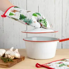 Now Designs by Danica Oven Mitt - Santa's Reindeer Christmas