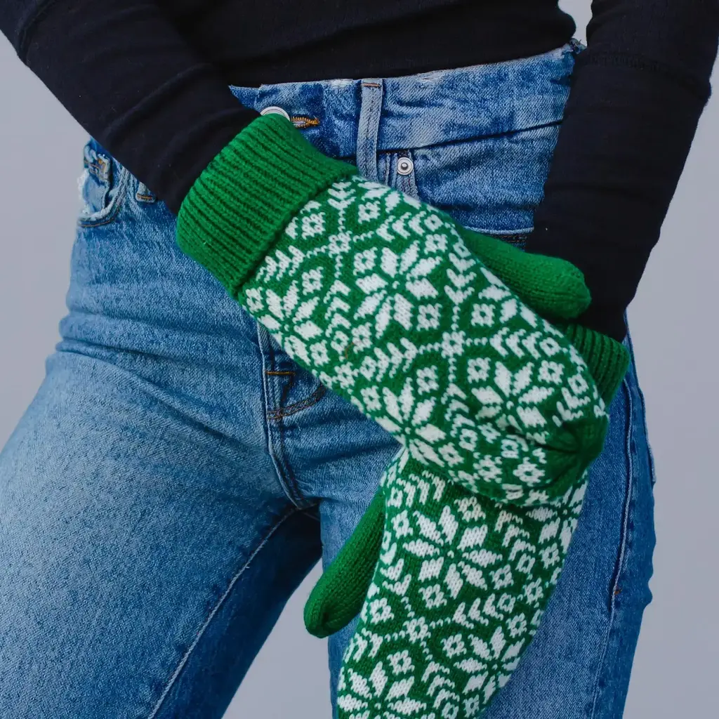 Green & White Snowflake Knit Mittens