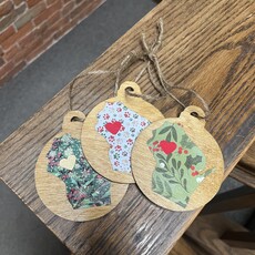 Wisco Cheer Wisco Cheer Round Decoupage Ornament (Assorted)