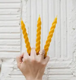 Beeswax Taper Candle - 7" Twisted