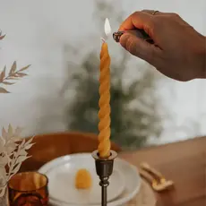 Beeswax Taper Candle - 7" Twisted
