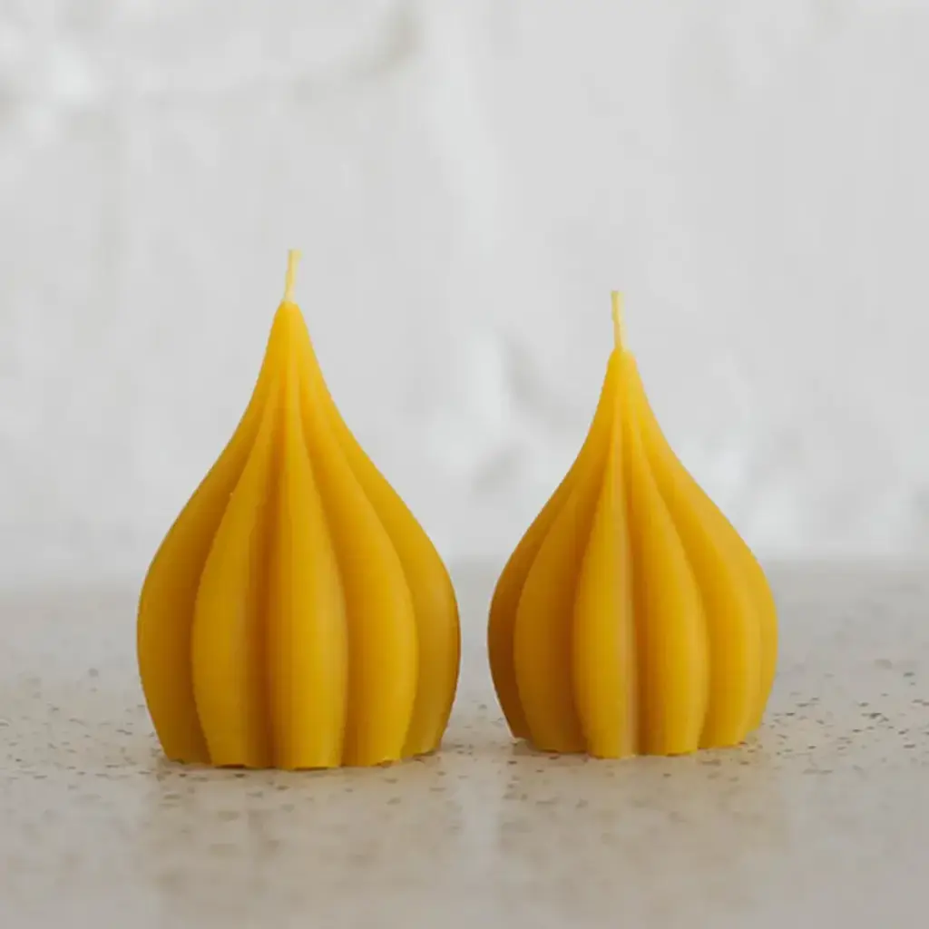 Small Puff - Handmade Beeswax Candle