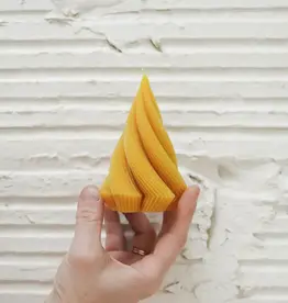 Large Stella - Pure Beeswax Holiday Candle