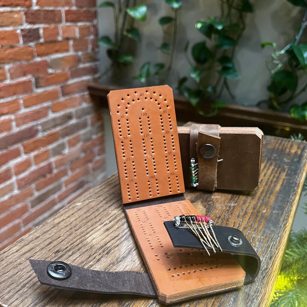 Gramps Creative 2 Player Leather Travel Cribbage Board