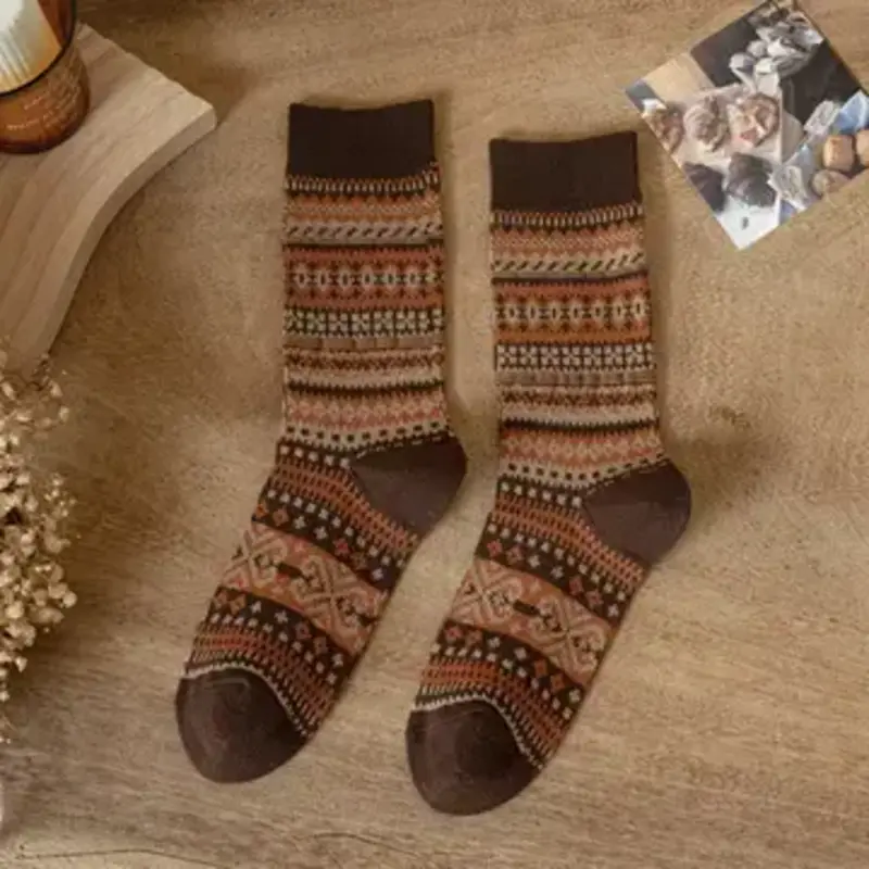 Rufia - Geometric Pattern Autumn Winter Socks - Coffee