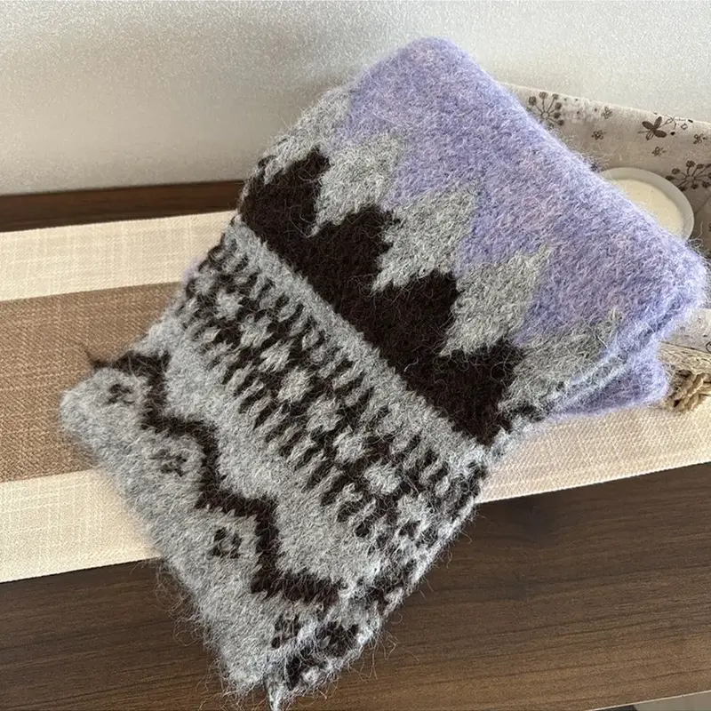 Scarvii - Winter Women's Scarf - Plush & Sweetly Chic - Purple